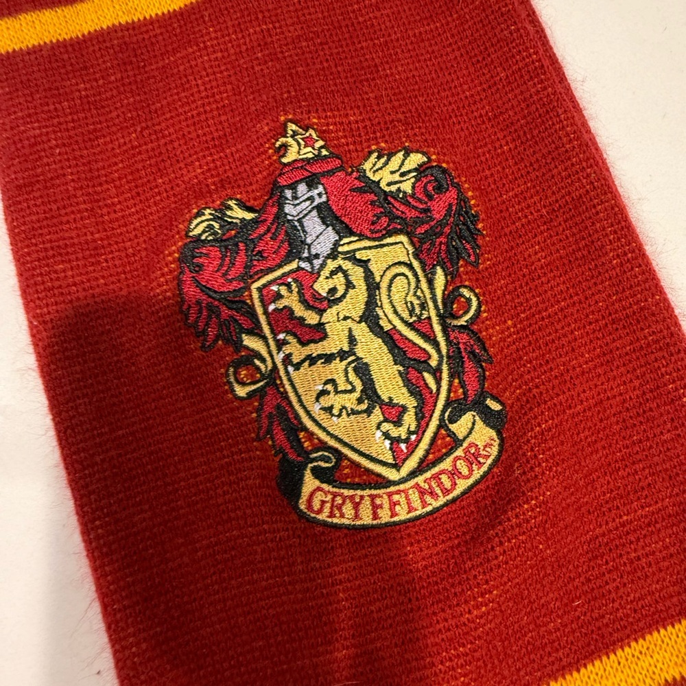 Gryffindor Harry Potter scarf